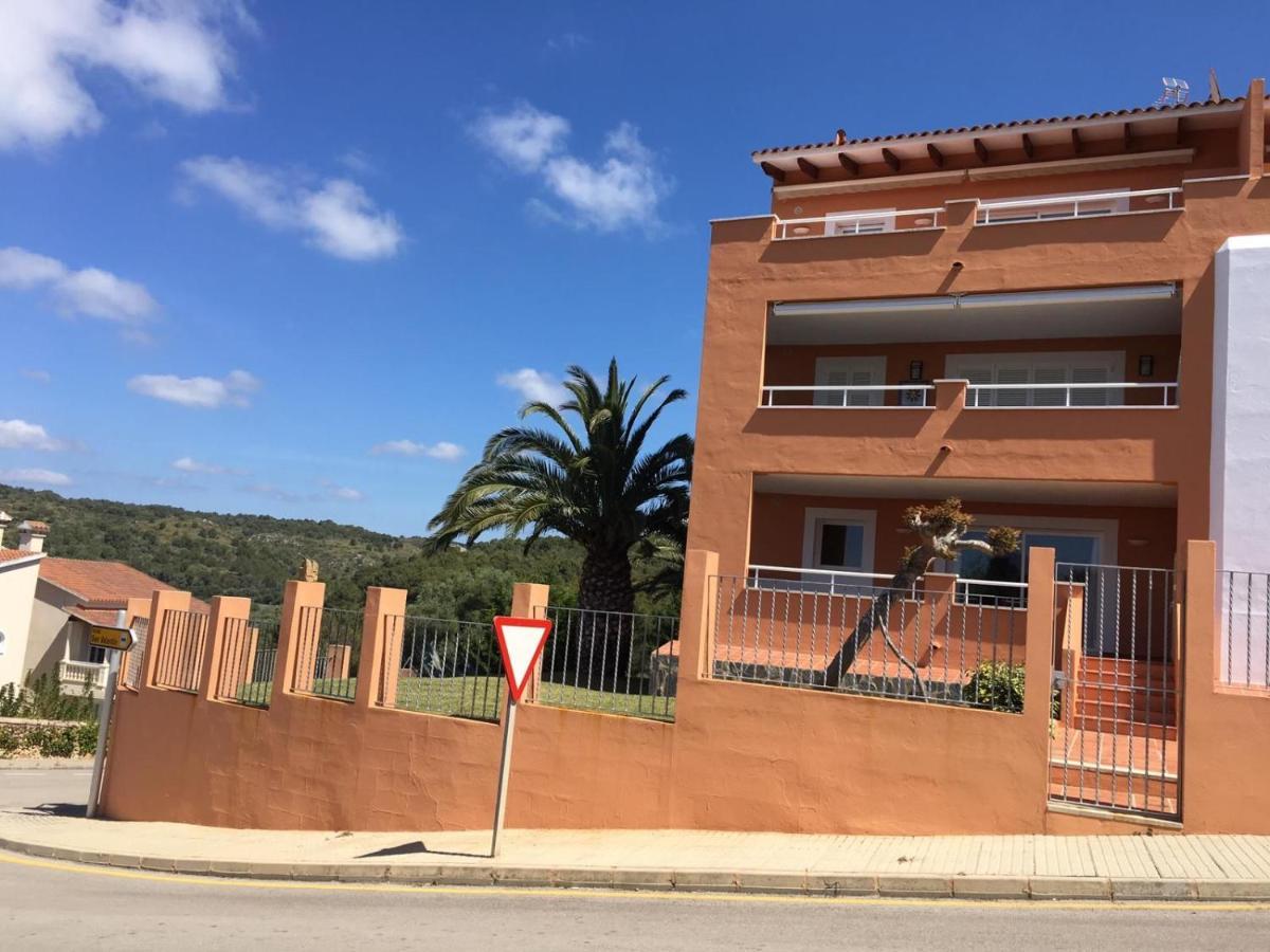 Son Bou By The Sea; Home With A Private Garden Exteriör bild