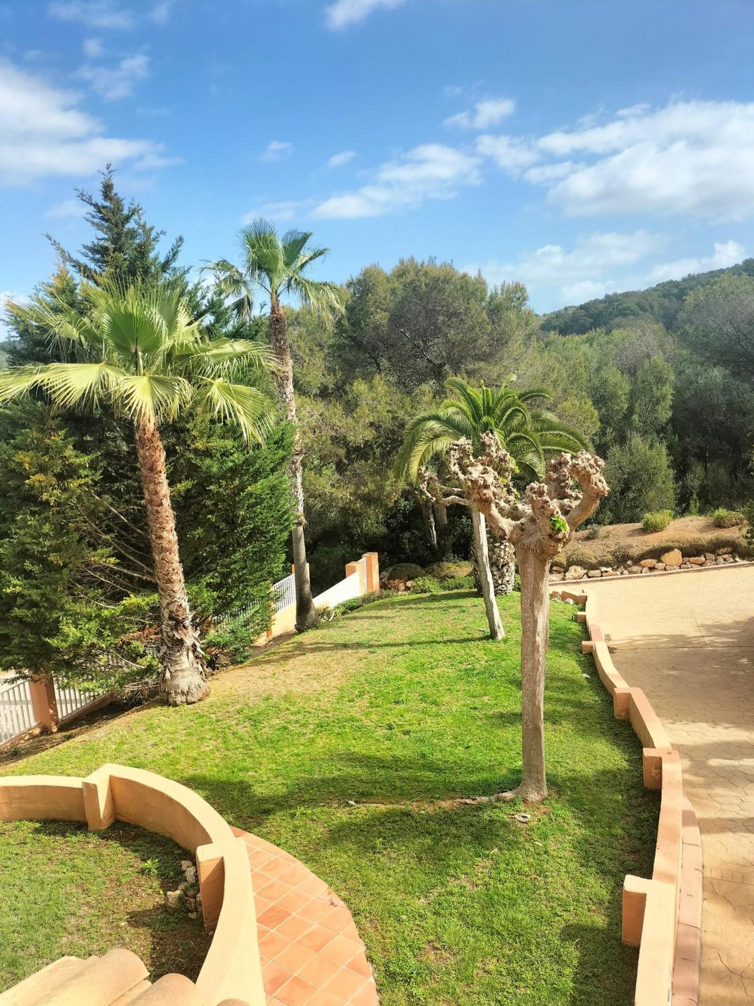 Son Bou By The Sea; Home With A Private Garden Exteriör bild